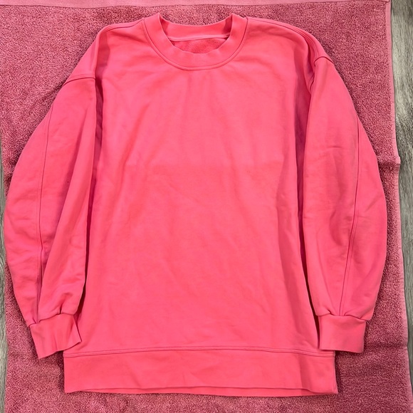LULULEMON perfectly oversized crew - Picture 3 of 3